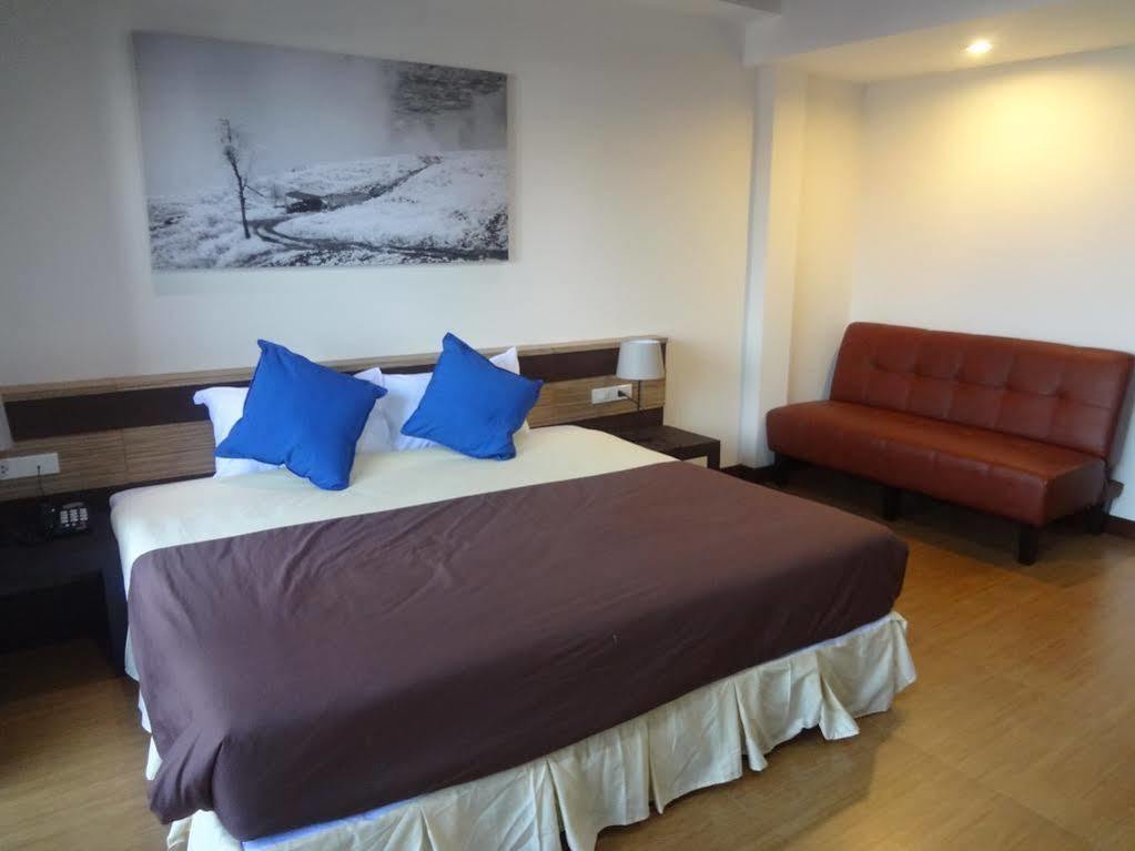 Sleep Tight Hotel Praia de Jomtien Exterior foto